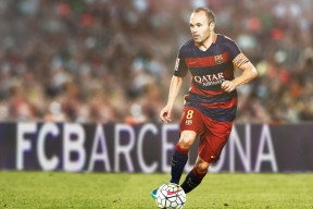 星空体育官网-决赛红牌风波加剧球队困境，红牌下场停赛吗