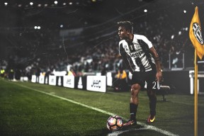 星空游戏平台-法兰克福客场逆转取胜，继续保持领先优势，法兰克福主场叫什么