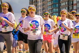 星空体育app登录入口-全国游泳冠军赛新星频出成绩突破预期，全国游泳冠军赛2021成绩